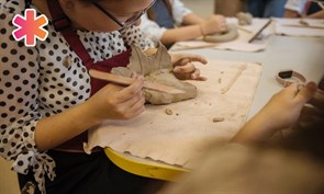 Класс керамики в школе "Минимум"
